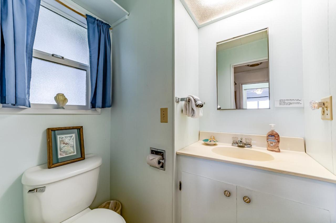 Sea Dreamer Cottage Smith River Extérieur photo